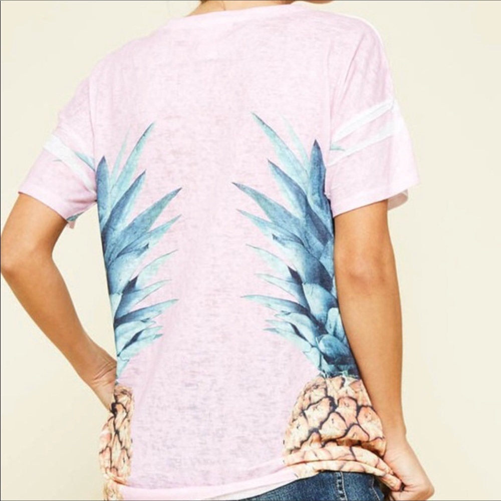 Knit tee with Pineapple graphic - Picture 4 of 6